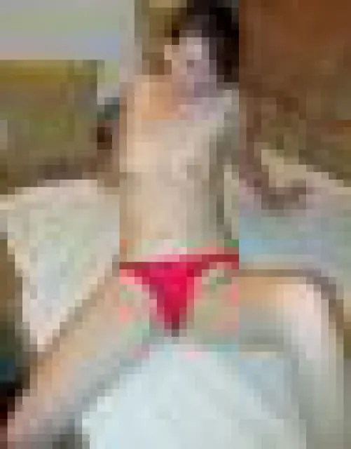 Colette33 image 0