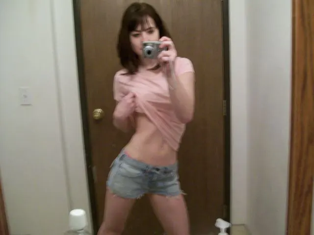 LindaLove image 0